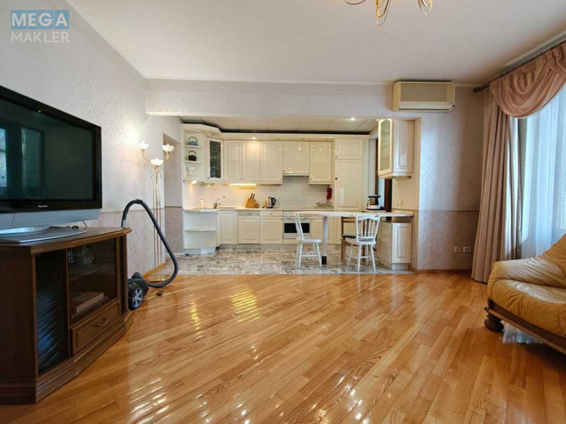 Оренда 3 кімнатної квартири, <a class="location-link" href="/kiev/" title="Недвижимость Київ">Київ</a>, <a class="location-link" href="/kiev/pecherskij/" title="Недвижимость Печерський район">Печерський р-н</a>, Лесі Українки бульв., 21а (изображение 4)