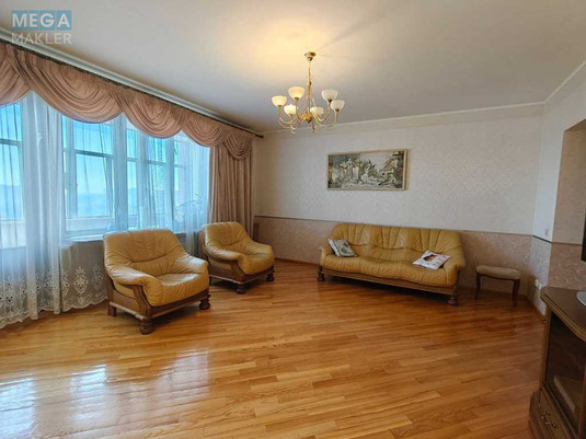 Оренда 3 кімнатної квартири, <a class="location-link" href="/kiev/" title="Недвижимость Київ">Київ</a>, <a class="location-link" href="/kiev/pecherskij/" title="Недвижимость Печерський район">Печерський р-н</a>, Лесі Українки бульв., 21а (изображение 6)