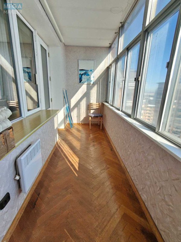 Оренда 3 кімнатної квартири, <a class="location-link" href="/kiev/" title="Недвижимость Київ">Київ</a>, <a class="location-link" href="/kiev/pecherskij/" title="Недвижимость Печерський район">Печерський р-н</a>, Лесі Українки бульв., 21а (изображение 11)