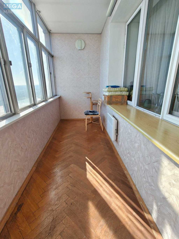 Оренда 3 кімнатної квартири, <a class="location-link" href="/kiev/" title="Недвижимость Київ">Київ</a>, <a class="location-link" href="/kiev/pecherskij/" title="Недвижимость Печерський район">Печерський р-н</a>, Лесі Українки бульв., 21а (изображение 12)