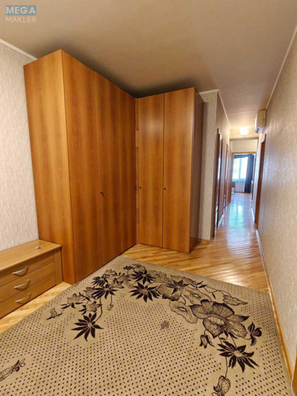 Оренда 3 кімнатної квартири, <a class="location-link" href="/kiev/" title="Недвижимость Київ">Київ</a>, <a class="location-link" href="/kiev/pecherskij/" title="Недвижимость Печерський район">Печерський р-н</a>, Лесі Українки бульв., 21а (изображение 20)