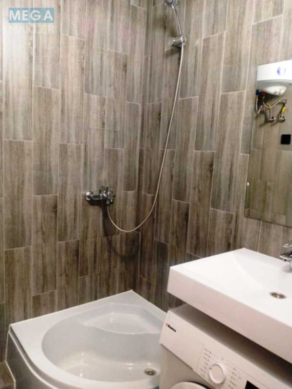 Оренда 1 кімнатної квартири, <a class="location-link" href="/kiev/" title="Недвижимость Київ">Київ</a>, <a class="location-link" href="/kiev/svyatoshinskij/" title="Недвижимость Святошинський район">Святошинський р-н</a>, Берестейский просп., 131А (изображение 6)