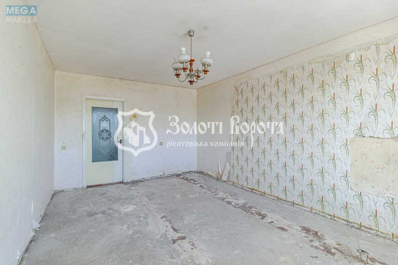 Продаж 1 кімнатної квартири (39/18/10), 9 пов. 10 пов. будинку, <a class="location-link" href="/kiev/" title="Недвижимость Київ">Київ</a>, <a class="location-link" href="/kiev/desnyanskij/" title="Недвижимость Деснянський район">Деснянський р-н</a>, Сержа Лифаря вул., 16 (изображение 2)