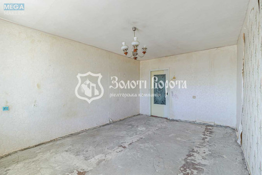 Продаж 1 кімнатної квартири (39/18/10), 9 пов. 10 пов. будинку, <a class="location-link" href="/kiev/" title="Недвижимость Київ">Київ</a>, <a class="location-link" href="/kiev/desnyanskij/" title="Недвижимость Деснянський район">Деснянський р-н</a>, Сержа Лифаря вул., 16 (изображение 3)