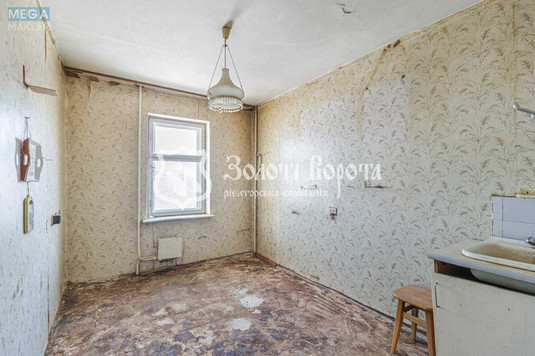 Продаж 1 кімнатної квартири (39/18/10), 9 пов. 10 пов. будинку, <a class="location-link" href="/kiev/" title="Недвижимость Київ">Київ</a>, <a class="location-link" href="/kiev/desnyanskij/" title="Недвижимость Деснянський район">Деснянський р-н</a>, Сержа Лифаря вул., 16 (изображение 5)