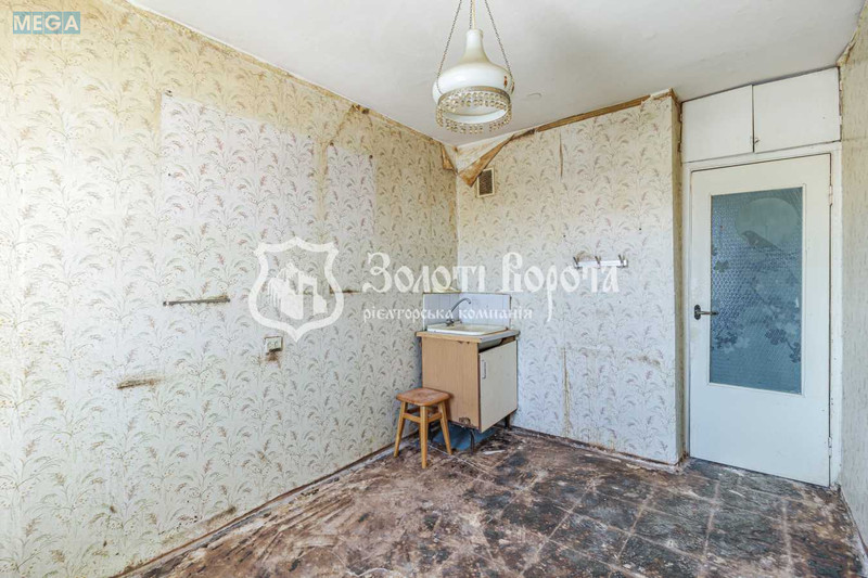 Продаж 1 кімнатної квартири (39/18/10), 9 пов. 10 пов. будинку, <a class="location-link" href="/kiev/" title="Недвижимость Київ">Київ</a>, <a class="location-link" href="/kiev/desnyanskij/" title="Недвижимость Деснянський район">Деснянський р-н</a>, Сержа Лифаря вул., 16 (изображение 6)