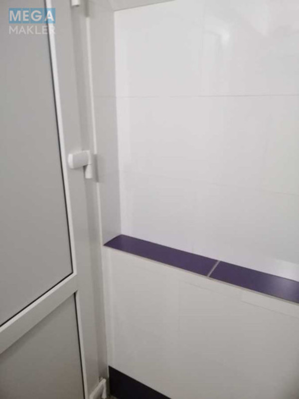 Продаж 2 кімнатної квартири (48/29/8), 2 пов. 5 пов. будинку, <a class="location-link" href="/kiev/" title="Недвижимость Київ">Київ</a>, <a class="location-link" href="/kiev/shevchenkovskij/" title="Недвижимость Шевченківський район">Шевченківський р-н</a>, Саратовська вул., 53/51 (изображение 11)