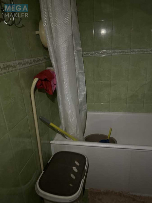 Оренда 2 кімнатної квартири, <a class="location-link" href="/kiev/" title="Недвижимость Київ">Київ</a>, <a class="location-link" href="/kiev/solomenskij/" title="Недвижимость Солом'янський район">Солом'янський р-н</a>, Миколи Шепелєва вул., 4 (изображение 18)