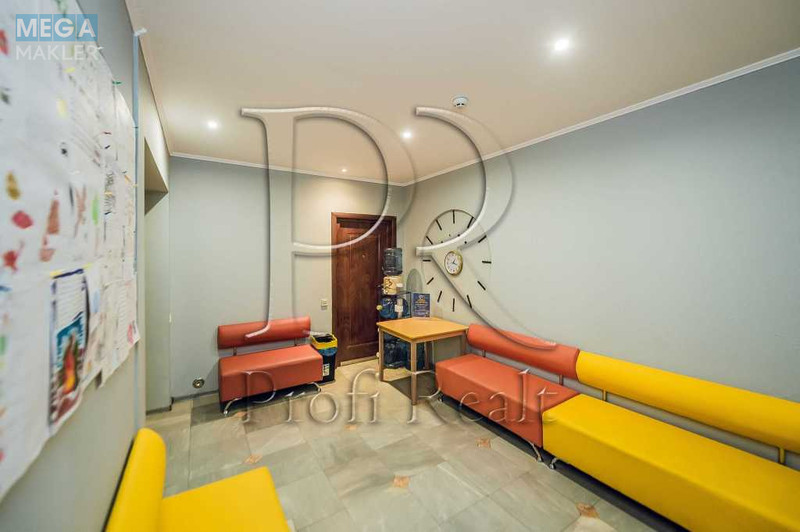 Продаж окремої будівлі/побудови, 150&nbsp;кв.м, <a class="location-link" href="/kiev/" title="Недвижимость Київ">Київ</a>, <a class="location-link" href="/kiev/shevchenkovskij/" title="Недвижимость Шевченківський район">Шевченківський р-н</a>, Салютна вул., 1Б (изображение 3)