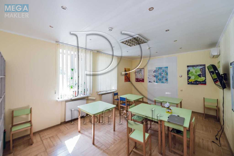 Продаж окремої будівлі/побудови, 150&nbsp;кв.м, <a class="location-link" href="/kiev/" title="Недвижимость Київ">Київ</a>, <a class="location-link" href="/kiev/shevchenkovskij/" title="Недвижимость Шевченківський район">Шевченківський р-н</a>, Салютна вул., 1Б (изображение 10)