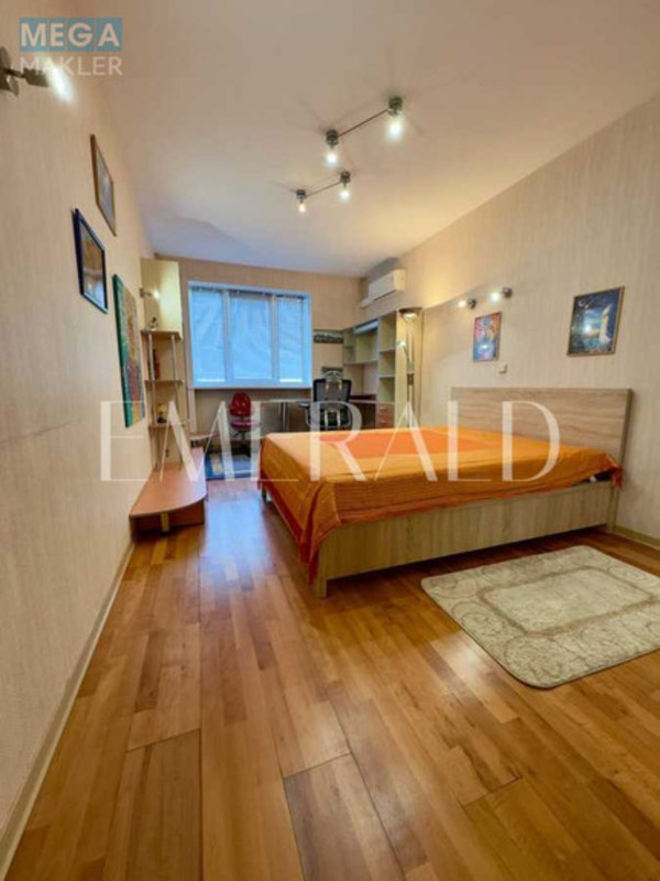 Оренда 3 кімнатної квартири, <a class="location-link" href="/kiev/" title="Недвижимость Київ">Київ</a>, <a class="location-link" href="/kiev/darnickij/" title="Недвижимость Дарницький район">Дарницький р-н</a>, Анны Ахматовой ул., 13 (изображение 9)