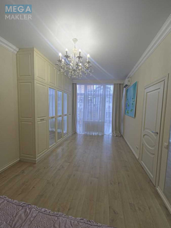 Оренда 1 кімнатної квартири, <a class="location-link" href="/kiev/" title="Недвижимость Київ">Київ</a>, <a class="location-link" href="/kiev/shevchenkovskij/" title="Недвижимость Шевченківський район">Шевченківський р-н</a>, Дмитриевская ул., 82 (изображение 6)