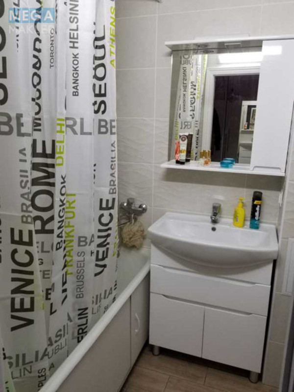 Оренда 1 кімнатної квартири, <a class="location-link" href="/kiev/" title="Недвижимость Київ">Київ</a>, <a class="location-link" href="/kiev/solomenskij/" title="Недвижимость Солом'янський район">Солом'янський р-н</a>, Митрополита Василя Липківського вул., 28 (изображение 16)