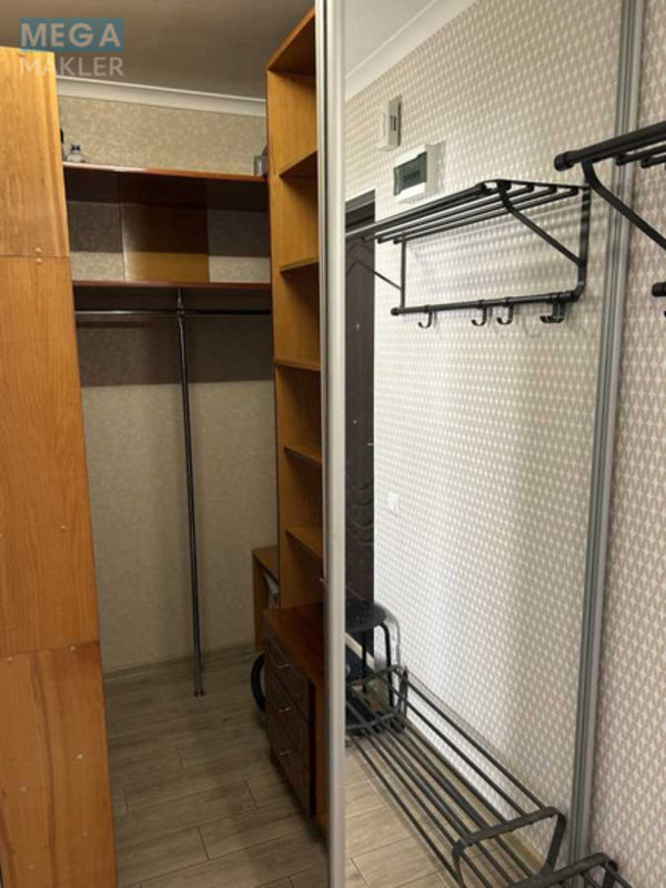 Оренда 1 кімнатної квартири, <a class="location-link" href="/kiev/" title="Недвижимость Київ">Київ</a>, <a class="location-link" href="/kiev/solomenskij/" title="Недвижимость Солом'янський район">Солом'янський р-н</a>, Митрополита Василя Липківського вул., 28 (изображение 19)