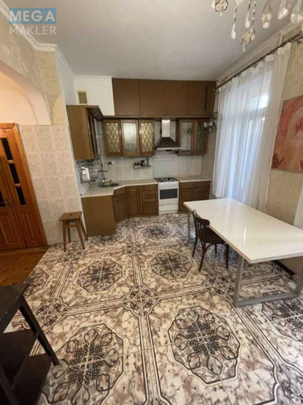 Оренда 1 кімнатної квартири, <a class="location-link" href="/odessa/" title="Недвижимость Одеса">Одеса</a>, <a class="location-link" href="/odessa/primorskij/" title="Недвижимость Приморський район">Приморський р-н</a>, Осипова, 26 (изображение 8)