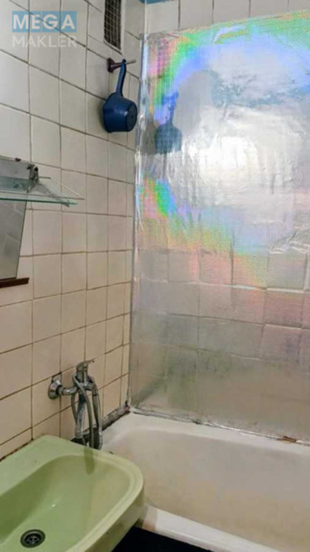 Оренда 3 кімнатної квартири, <a class="location-link" href="/odessa/" title="Недвижимость Одеса">Одеса</a>, <a class="location-link" href="/odessa/suvorovskij/" title="Недвижимость Суворовський район">Суворовський р-н</a>, Заболотного, 24 (изображение 3)