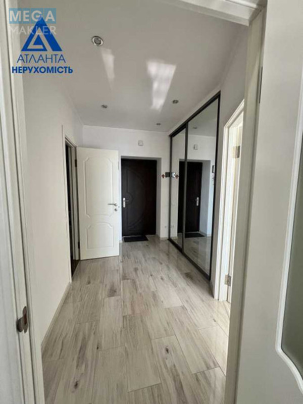 Продаж 1 кімнатної квартири (61/19/25), 8 пов. 12 пов. будинку, <a class="location-link" href="/lutsk/" title="Недвижимость Луцьк">Луцьк</a>, Рівненська, 25 (изображение 3)