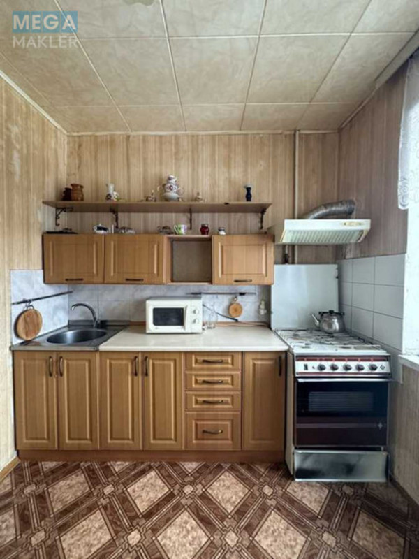 Продаж 3 кімнатної квартири (70/40/8), 6 пов. 9 пов. будинку, <a class="location-link" href="/kiev/" title="Недвижимость Київ">Київ</a>, <a class="location-link" href="/kiev/darnickij/" title="Недвижимость Дарницький район">Дарницький р-н</a>, Здолбунівська вул., 7а (изображение 2)