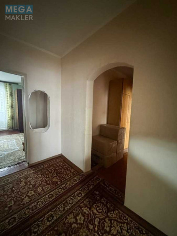 Продаж 3 кімнатної квартири (70/40/8), 6 пов. 9 пов. будинку, <a class="location-link" href="/kiev/" title="Недвижимость Київ">Київ</a>, <a class="location-link" href="/kiev/darnickij/" title="Недвижимость Дарницький район">Дарницький р-н</a>, Здолбунівська вул., 7а (изображение 14)