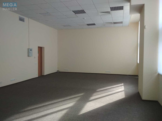 Оренда комерційної нерухомості, 76&nbsp;кв.м, под офис, <a class="location-link" href="/kiev/" title="Недвижимость Київ">Київ</a>, <a class="location-link" href="/kiev/shevchenkovskij/" title="Недвижимость Шевченківський район">Шевченківський р-н</a>, Шолуденка вул., 3 (изображение 2)