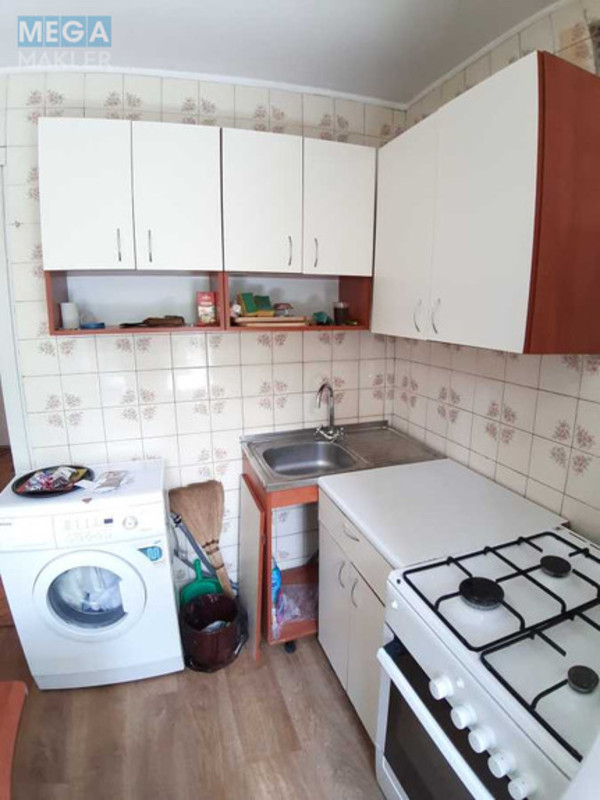 Оренда 1 кімнатної квартири, <a class="location-link" href="/kiev/" title="Недвижимость Київ">Київ</a>, <a class="location-link" href="/kiev/pecherskij/" title="Недвижимость Печерський район">Печерський р-н</a>, Дружбы Народов бульв., 8 (изображение 12)