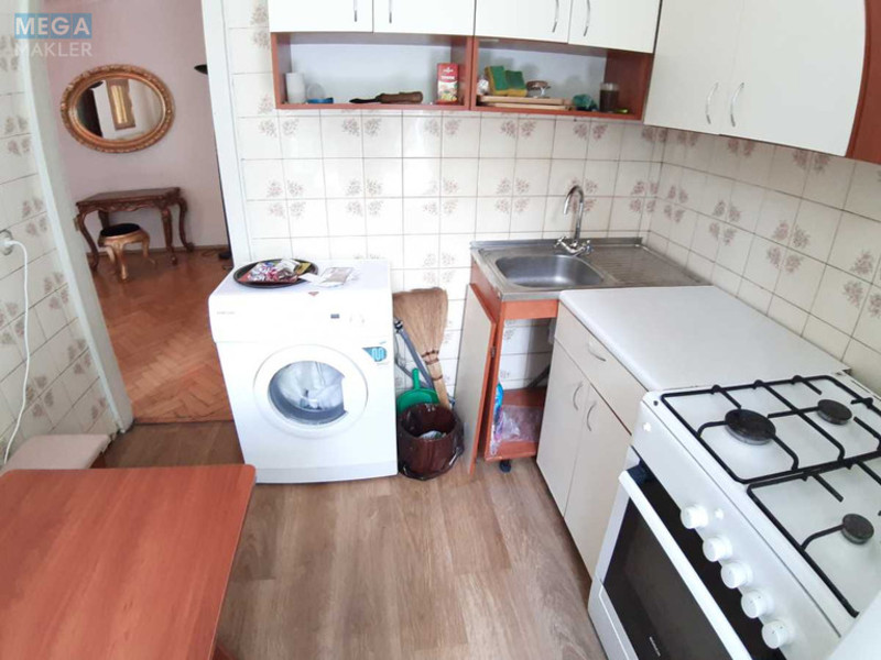 Оренда 1 кімнатної квартири, <a class="location-link" href="/kiev/" title="Недвижимость Київ">Київ</a>, <a class="location-link" href="/kiev/pecherskij/" title="Недвижимость Печерський район">Печерський р-н</a>, Дружбы Народов бульв., 8 (изображение 14)