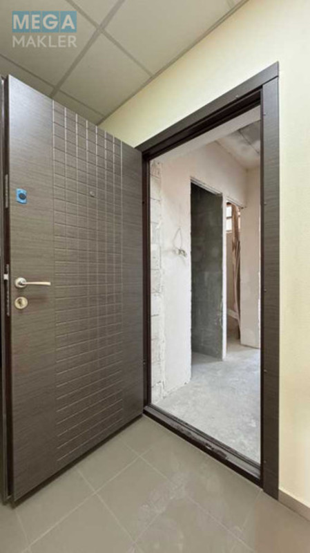 Продаж 3 кімнатної квартири (82/37/29), 4 пов. 4 пов. будинку, <a class="location-link" href="/kiev/" title="Недвижимость Київ">Київ</a>, <a class="location-link" href="/kiev/solomenskij/" title="Недвижимость Солом'янський район">Солом'янський р-н</a>, Ивана Билыка ул., 11 (изображение 3)