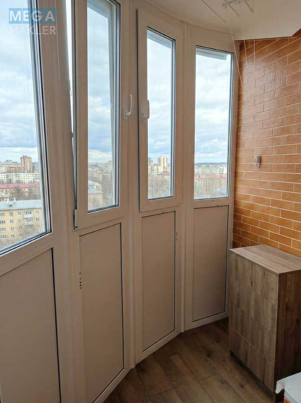 Продаж 1 кімнатної квартири (42,4/18/11), 11 пов. 16 пов. будинку, <a class="location-link" href="/kiev/" title="Недвижимость Київ">Київ</a>, <a class="location-link" href="/kiev/goloseevskij/" title="Недвижимость Голосіївський район">Голосіївський р-н</a>, Михайла Ломоносова вул., 46/1 (изображение 3)