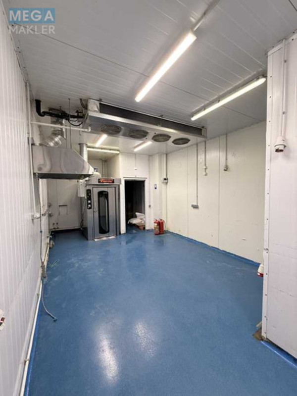 Оренда комплексу будівель та споруд, 2&nbsp;850&nbsp;кв.м, под производство, <a class="location-link" href="/schastlivoe-selo-kv/" title="Недвижимость Щасливі">Щасливе</a>, вул. Центральна (изображение 2)