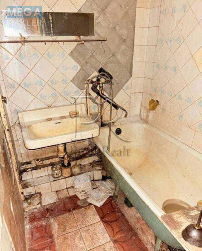 Продаж 2 кімнатної квартири (47/30/6), 5 пов. 9 пов. будинку, <a class="location-link" href="/kiev/" title="Недвижимость Київ">Київ</a>, <a class="location-link" href="/kiev/svyatoshinskij/" title="Недвижимость Святошинський район">Святошинський р-н</a>, Потапова Генерала вулиця, 4 (изображение 6)