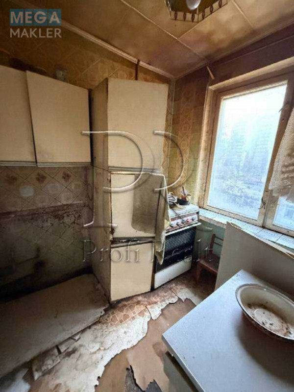 Продаж 2 кімнатної квартири (47/30/6), 5 пов. 9 пов. будинку, <a class="location-link" href="/kiev/" title="Недвижимость Київ">Київ</a>, <a class="location-link" href="/kiev/svyatoshinskij/" title="Недвижимость Святошинський район">Святошинський р-н</a>, Потапова Генерала вулиця, 4 (изображение 8)