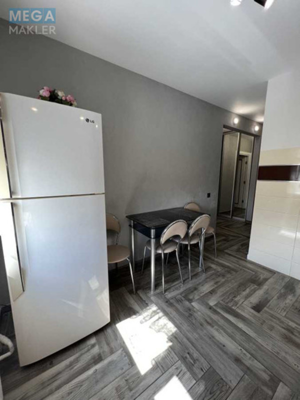 Оренда 2 кімнатної квартири, <a class="location-link" href="/kiev/" title="Недвижимость Київ">Київ</a>, <a class="location-link" href="/kiev/solomenskij/" title="Недвижимость Солом'янський район">Солом'янський р-н</a>, Митрополита Липковского ул., 3 (изображение 16)