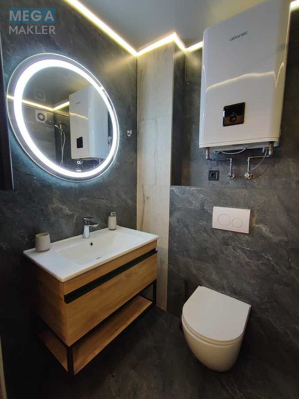 Оренда 2 кімнатної квартири, <a class="location-link" href="/kiev/" title="Недвижимость Київ">Київ</a>, <a class="location-link" href="/kiev/solomenskij/" title="Недвижимость Солом'янський район">Солом'янський р-н</a>, Митрополита Липковского ул., 3 (изображение 19)