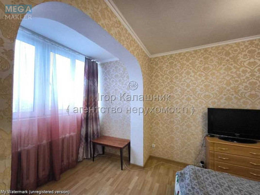 Продаж 3 кімнатної квартири (72/42/8), 10 пов. 16 пов. будинку, <a class="location-link" href="/kiev/" title="Недвижимость Київ">Київ</a>, <a class="location-link" href="/kiev/darnickij/" title="Недвижимость Дарницький район">Дарницький р-н</a>, Юрія Литвинського вул., 42/15 (изображение 9)