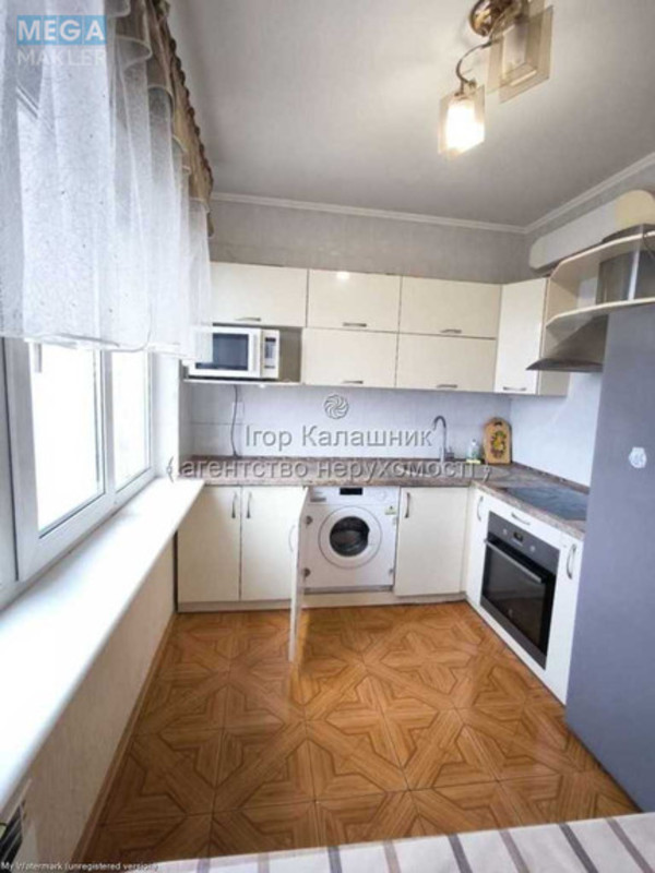 Продаж 3 кімнатної квартири (72/42/8), 10 пов. 16 пов. будинку, <a class="location-link" href="/kiev/" title="Недвижимость Київ">Київ</a>, <a class="location-link" href="/kiev/darnickij/" title="Недвижимость Дарницький район">Дарницький р-н</a>, Юрія Литвинського вул., 42/15 (изображение 14)