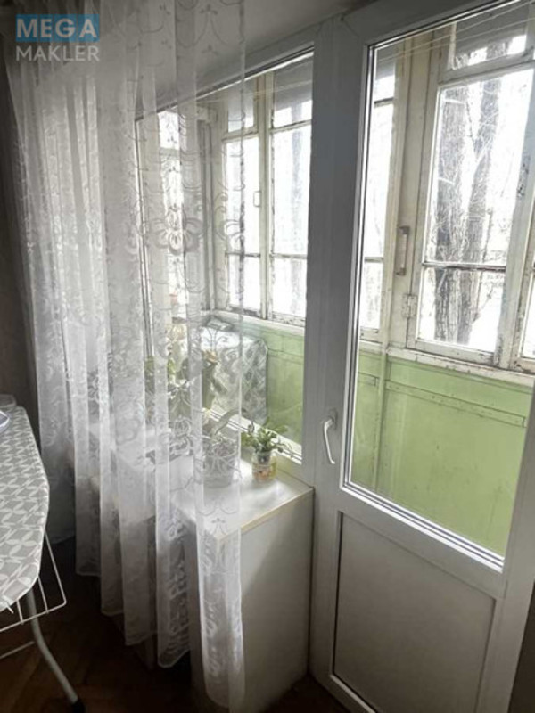 Продаж 2 кімнатної квартири (43/27/7), 2 пов. 5 пов. будинку, <a class="location-link" href="/kiev/" title="Недвижимость Київ">Київ</a>, <a class="location-link" href="/kiev/svyatoshinskij/" title="Недвижимость Святошинський район">Святошинський р-н</a>, алаанівська вул., 14 (изображение 8)