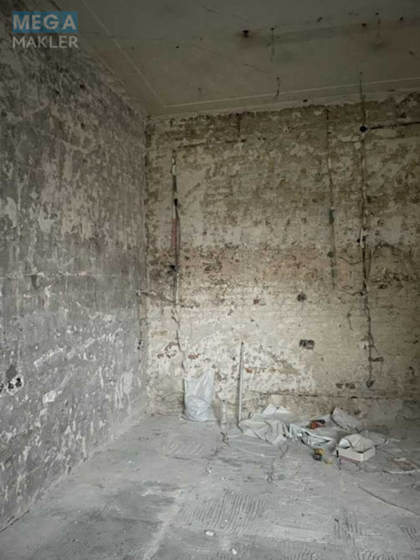 Продаж комерційної нерухомості, 37&nbsp;кв.м, под магазин, <a class="location-link" href="/kiev/" title="Недвижимость Київ">Київ</a>, <a class="location-link" href="/kiev/goloseevskij/" title="Недвижимость Голосіївський район">Голосіївський р-н</a>, Саксаганського вул., 58 (изображение 8)