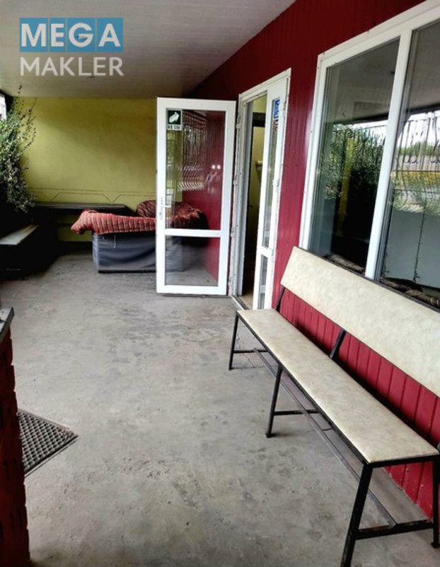 Оренда окремої будівлі/побудови, до&nbsp;200&nbsp;кв.м, свіжий ремонт, <a class="location-link" href="/dneprodzerzhinsk/" title="Недвижимость Кам'янське">Каменское</a>, <a class="location-link" href="/dneprodzerzhinsk/baglejskij/" title="Недвижимость Баглійський район">Баглійський р-н</a>, Центральная (изображение 8)