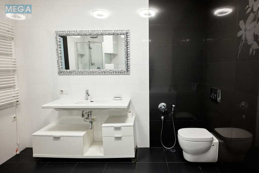 Оренда 4 кімнатні квартири, <a class="location-link" href="/kiev/" title="Недвижимость Київ">Київ</a>, <a class="location-link" href="/kiev/podolskij/" title="Недвижимость Подільський район">Подільський р-н</a>, Щекавицька вул., 30/39 (изображение 8)