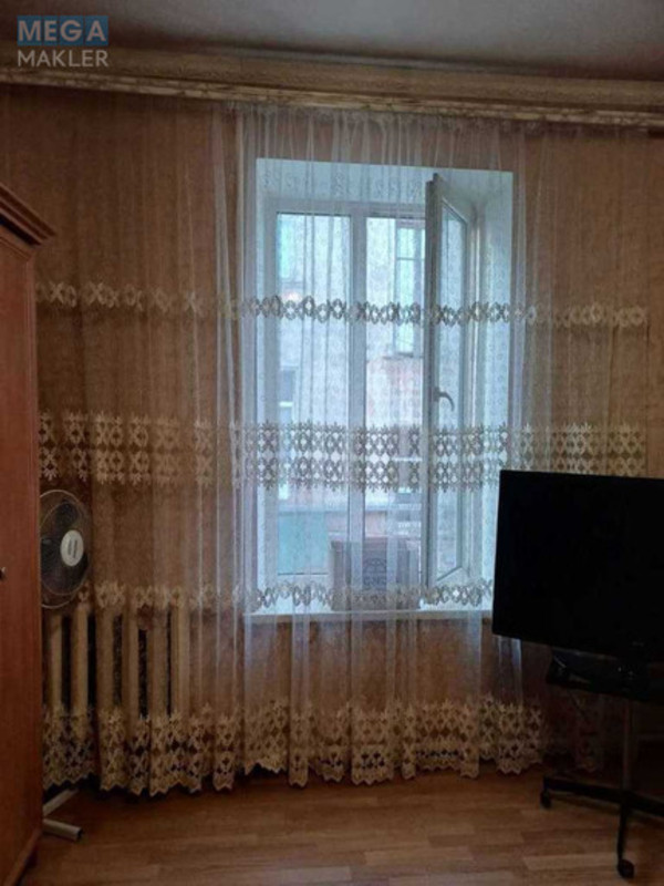 Продаж 5 кімнатної квартири (17/?/?), 2 пов. 3 пов. будинку, <a class="location-link" href="/odessa/" title="Недвижимость Одеса">Одеса</a>, <a class="location-link" href="/odessa/primorskij/" title="Недвижимость Приморський район">Приморський р-н</a>, СофиевскаяКонная (изображение 2)