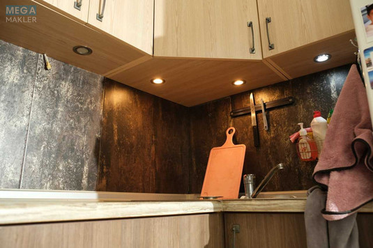 Оренда 1 кімнатної квартири, <a class="location-link" href="/kiev/" title="Недвижимость Київ">Київ</a>, <a class="location-link" href="/kiev/solomenskij/" title="Недвижимость Солом'янський район">Солом'янський р-н</a>, Братів Зерових вул., 2а (изображение 9)