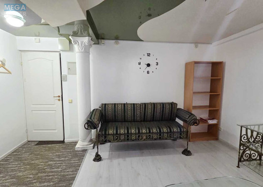 Оренда комерційної нерухомості, 30&nbsp;кв.м, под офис, <a class="location-link" href="/kiev/" title="Недвижимость Київ">Київ</a>, <a class="location-link" href="/kiev/pecherskij/" title="Недвижимость Печерський район">Печерський р-н</a>, Кловський узвіз, 12 (изображение 9)