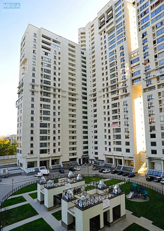 Оренда 3 кімнатної квартири, <a class="location-link" href="/kiev/" title="Недвижимость Київ">Київ</a>, <a class="location-link" href="/kiev/pecherskij/" title="Недвижимость Печерський район">Печерський р-н</a>, Євгена Коновальця вул., 44а (изображение 24)