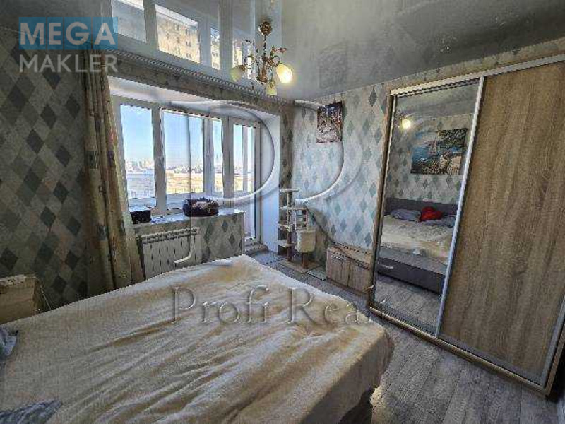 Продаж 2 кімнатної квартири (54/27/8), 8 пов. 9 пов. будинку, <a class="location-link" href="/kiev/" title="Недвижимость Київ">Київ</a>, <a class="location-link" href="/kiev/solomenskij/" title="Недвижимость Солом'янський район">Солом'янський р-н</a>, Лобановського Валерія проспект, 96 (изображение 8)