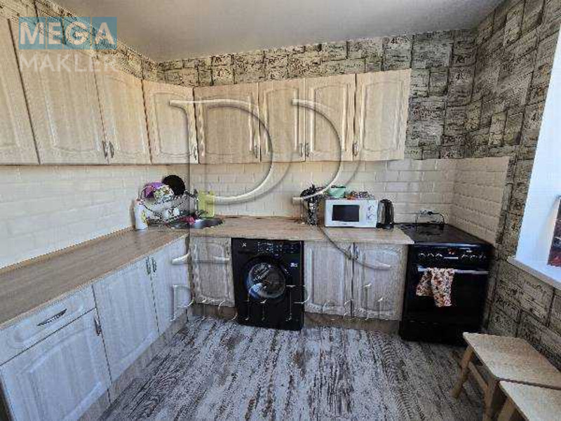 Продаж 2 кімнатної квартири (54/27/8), 8 пов. 9 пов. будинку, <a class="location-link" href="/kiev/" title="Недвижимость Київ">Київ</a>, <a class="location-link" href="/kiev/solomenskij/" title="Недвижимость Солом'янський район">Солом'янський р-н</a>, Лобановського Валерія проспект, 96 (изображение 11)