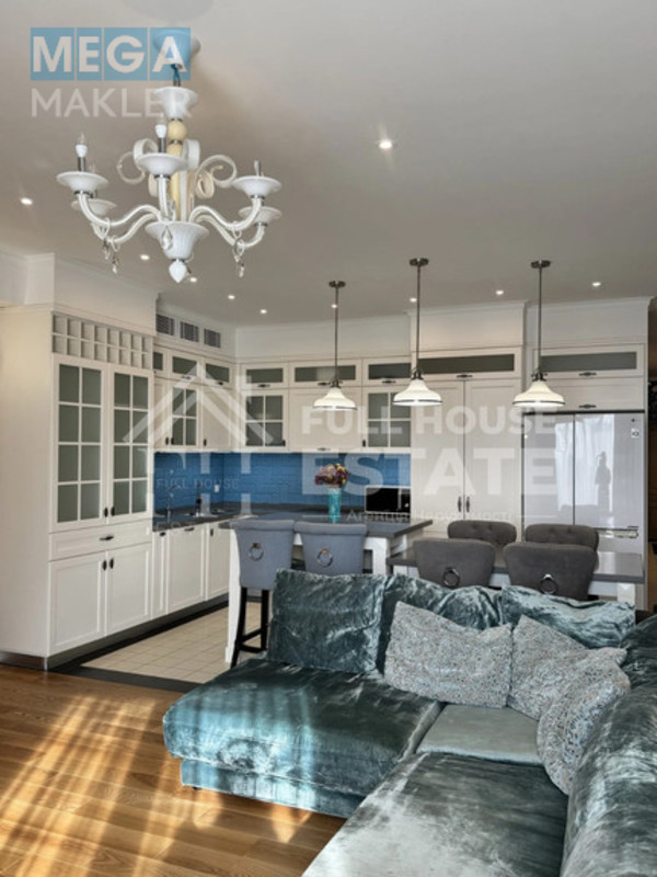 Оренда 3 кімнатної квартири, люкс, <a class="location-link" href="/kiev/" title="Недвижимость Київ">Київ</a>, <a class="location-link" href="/kiev/pecherskij/" title="Недвижимость Печерський район">Печерський р-н</a>, 37/1 Василя Тютюнника (Барбюса Анрі) вул. ( <img src="https://megamakler.com.ua/metro/0000ff.gif" alt="" class="metro" /> м. Дворец «Украина», 5 хв. ) (изображение 3)