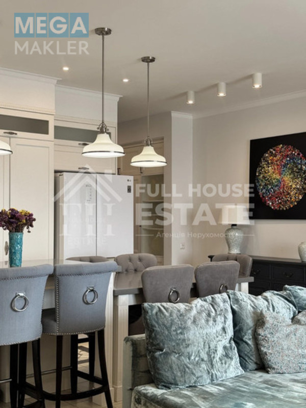 Оренда 3 кімнатної квартири, люкс, <a class="location-link" href="/kiev/" title="Недвижимость Київ">Київ</a>, <a class="location-link" href="/kiev/pecherskij/" title="Недвижимость Печерський район">Печерський р-н</a>, 37/1 Василя Тютюнника (Барбюса Анрі) вул. ( <img src="https://megamakler.com.ua/metro/0000ff.gif" alt="" class="metro" /> м. Дворец «Украина», 5 хв. ) (изображение 4)