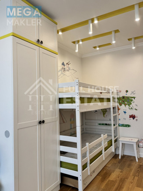 Оренда 3 кімнатної квартири, люкс, <a class="location-link" href="/kiev/" title="Недвижимость Київ">Київ</a>, <a class="location-link" href="/kiev/pecherskij/" title="Недвижимость Печерський район">Печерський р-н</a>, 37/1 Василя Тютюнника (Барбюса Анрі) вул. ( <img src="https://megamakler.com.ua/metro/0000ff.gif" alt="" class="metro" /> м. Дворец «Украина», 5 хв. ) (изображение 23)