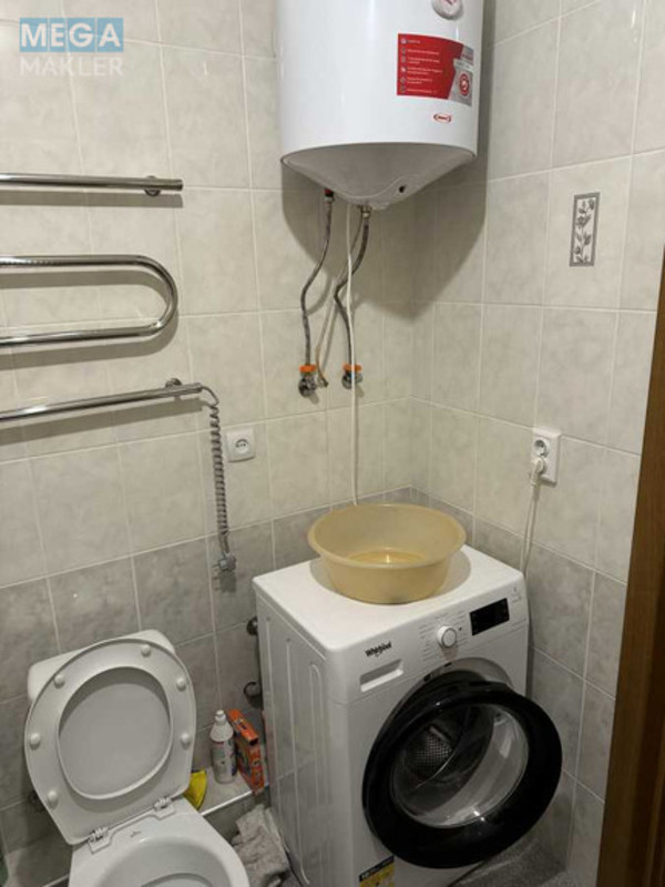 Оренда 1 кімнатної квартири, <a class="location-link" href="/kiev/" title="Недвижимость Київ">Київ</a>, <a class="location-link" href="/kiev/svyatoshinskij/" title="Недвижимость Святошинський район">Святошинський р-н</a>, Берестейский просп., 71а (изображение 16)