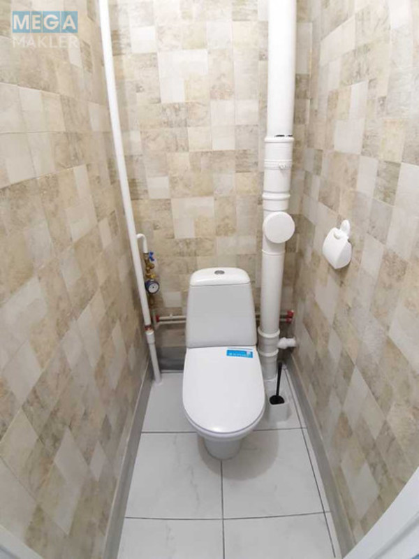 Оренда 1 кімнатної квартири, <a class="location-link" href="/kiev/" title="Недвижимость Київ">Київ</a>, <a class="location-link" href="/kiev/darnickij/" title="Недвижимость Дарницький район">Дарницький р-н</a>, Вишняковская ул., 5А (изображение 10)